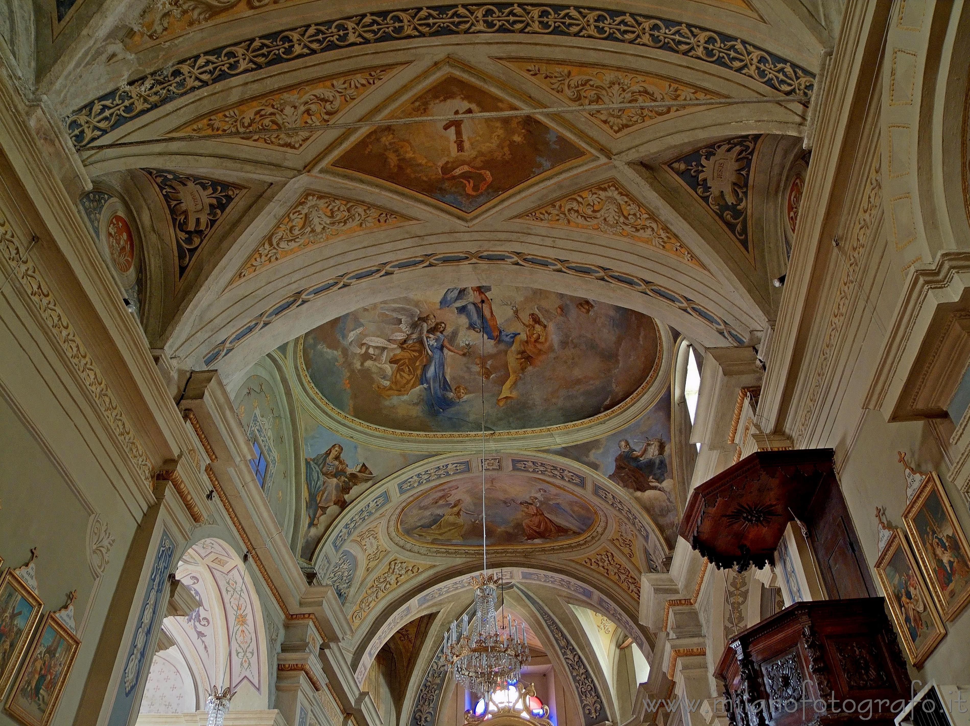 Piedicavallo (Biella, Italy) - Frescos on the ceiling of the arochial church